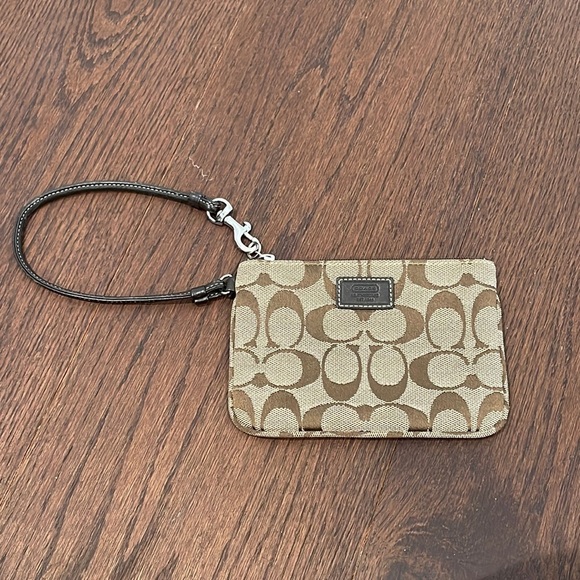 Coach Canvas Wristlet Brown - Picture 1 of 3